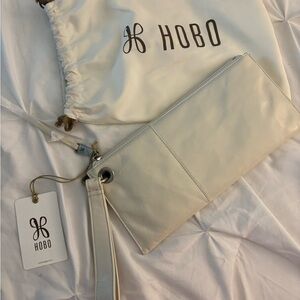 HOBO Cream Clutch with Zipper Closure